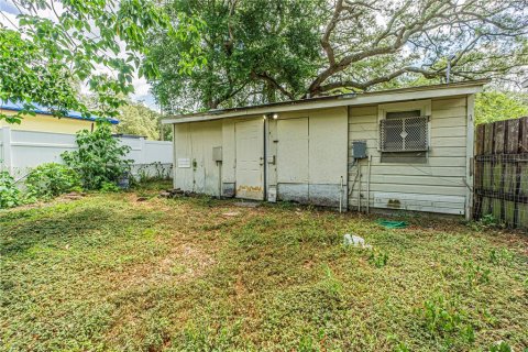 Villa ou maison à louer à Tampa, Floride: 2 chambres, 74.32 m2 № 2148673 - photo 3