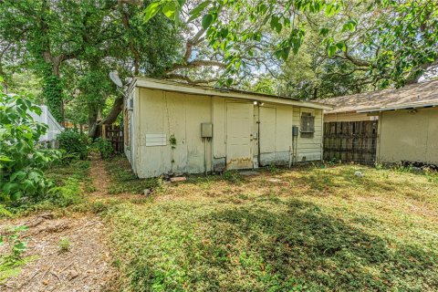 Villa ou maison à louer à Tampa, Floride: 2 chambres, 74.32 m2 № 2148673 - photo 4