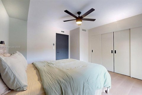 Condominio en venta en Miami, Florida, 1 dormitorio, 51.56 m2 № 1820207 - foto 15