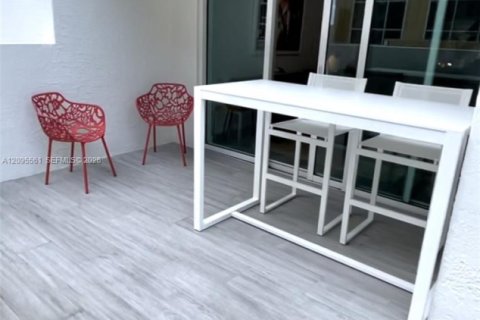 Copropriété à vendre à Fort Lauderdale, Floride: 1 chambre, 78.69 m2 № 2385223 - photo 13