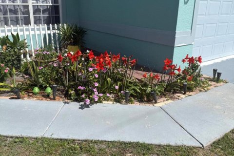 House in Port St. Lucie, Florida 4 bedrooms, 189.52 sq.m. № 2146785 - photo 4