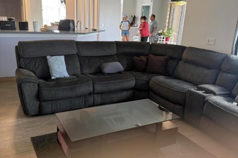 House in Port St. Lucie, Florida 4 bedrooms, 189.52 sq.m. № 2146785 - photo 5