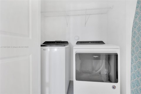 Adosado en venta en Homestead, Florida, 3 dormitorios, 156.08 m2 № 1953193 - foto 23