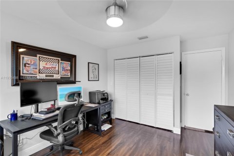 Townhouse in Davie, Florida 3 bedrooms, 183.95 sq.m. № 1994682 - photo 24