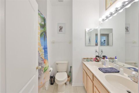 House in Apollo Beach, Florida 3 bedrooms, 189.43 sq.m. № 2156361 - photo 24