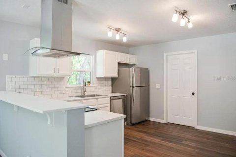 Villa ou maison à louer à Inverness, Floride: 3 chambres, 101.45 m2 № 2404678 - photo 2