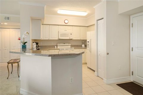 Condominio en alquiler en New Port Richey, Florida, 3 dormitorios, 139.35 m2 № 1835833 - foto 5
