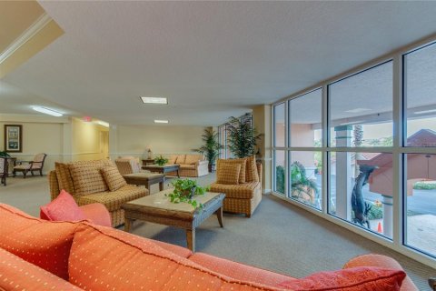Condominio en alquiler en New Port Richey, Florida, 3 dormitorios, 139.35 m2 № 1835833 - foto 23