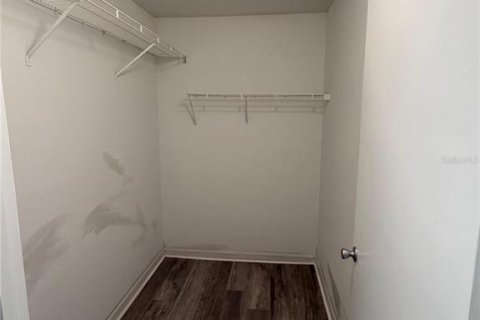 Condominio en alquiler en Orlando, Florida, 2 dormitorios, 94.85 m2 № 2105799 - foto 17