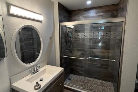 Condominio en alquiler en Orlando, Florida, 2 dormitorios, 94.85 m2 № 2105799 - foto 8