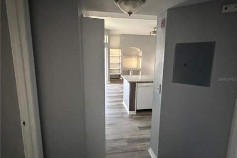 Condominio en alquiler en Orlando, Florida, 2 dormitorios, 94.85 m2 № 2105799 - foto 18