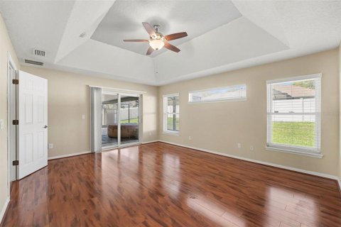 Casa en venta en Auburndale, Florida, 4 dormitorios, 225.01 m2 № 2102187 - foto 17