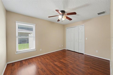 Casa en venta en Auburndale, Florida, 4 dormitorios, 225.01 m2 № 2102187 - foto 23