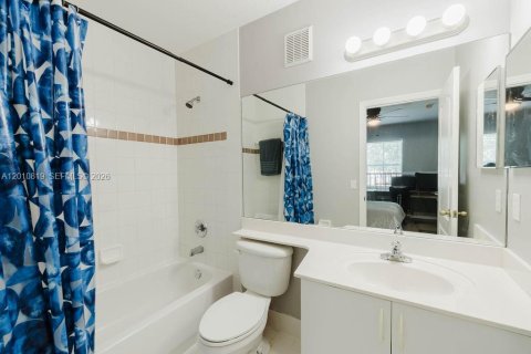 Copropriété à vendre à Miramar, Floride: 3 chambres, 117.99 m2 № 2073740 - photo 15