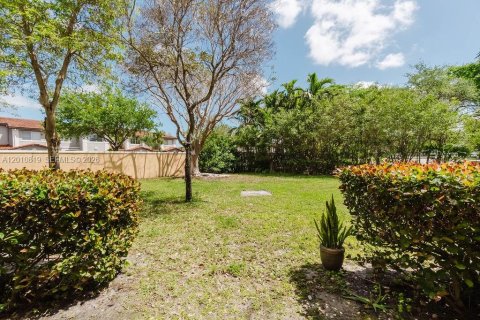 Copropriété à vendre à Miramar, Floride: 3 chambres, 117.99 m2 № 2073740 - photo 25