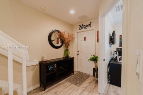 Copropriété à vendre à Miramar, Floride: 3 chambres, 117.99 m2 № 2073740 - photo 19