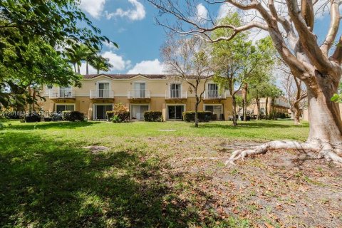 Copropriété à vendre à Miramar, Floride: 3 chambres, 117.99 m2 № 2073740 - photo 26