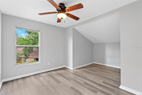 House in Land O' Lakes, Florida 4 bedrooms, 167.5 sq.m. № 1907619 - photo 23