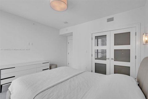 Condo in Fort Lauderdale, Florida, 2 bedrooms  № 1752185 - photo 22