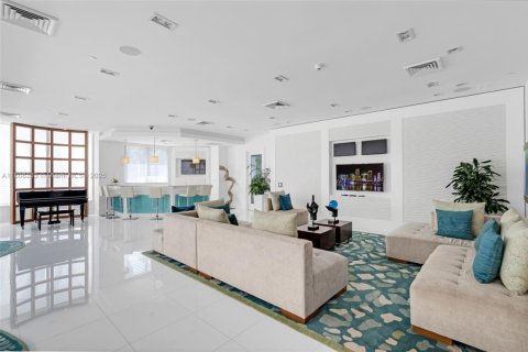 Condo in Fort Lauderdale, Florida, 2 bedrooms  № 1752185 - photo 29