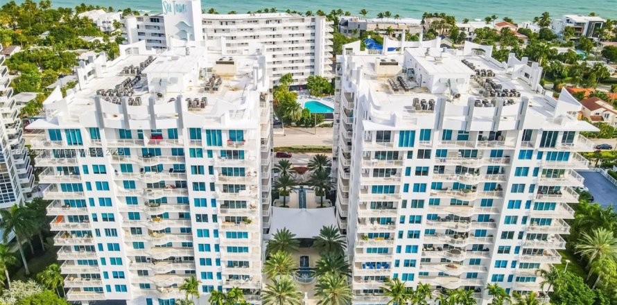 Condo in Fort Lauderdale, Florida, 2 bedrooms № 1752185