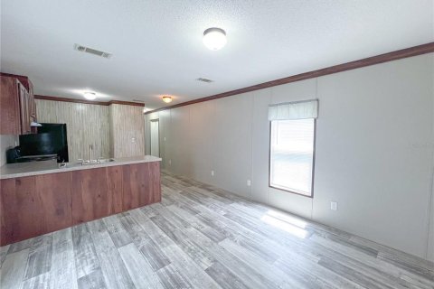 Apartamento en alquiler en Archer, Florida, 2 dormitorios, 67.63 m2 № 1787739 - foto 2