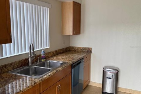 Copropriété à louer à Orlando, Floride: 2 chambres, 109.62 m2 № 1908416 - photo 2
