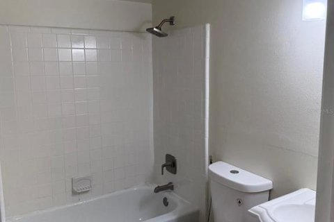 Copropriété à louer à Orlando, Floride: 2 chambres, 109.62 m2 № 1908416 - photo 4