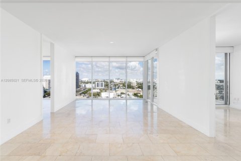 Condo à Miami, Floride, 2 chambres № 2356924