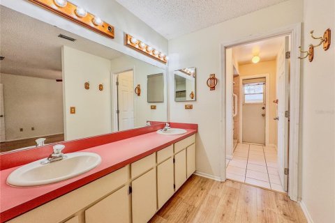 Casa en venta en Winter Park, Florida, 4 dormitorios, 214.88 m2 № 1721473 - foto 29
