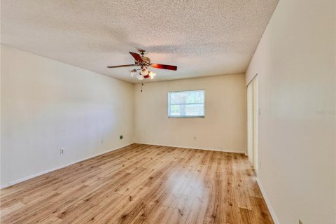 Casa en venta en Winter Park, Florida, 4 dormitorios, 214.88 m2 № 1721473 - foto 25