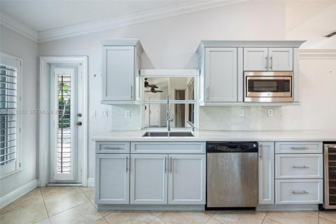 Casa en venta en Miami, Florida, 4 dormitorios, 191.38 m2 № 2044429 - foto 16