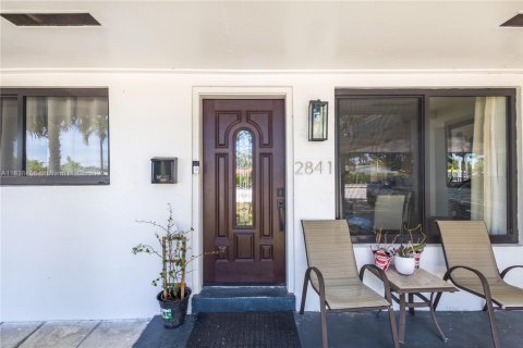 Casa en venta en Wilton Manors, Florida, 3 dormitorios, 144.93 m2 № 1823948 - foto 3