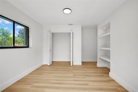 Villa ou maison à vendre à Coral Springs, Floride: 4 chambres, 203.83 m2 № 2180833 - photo 30