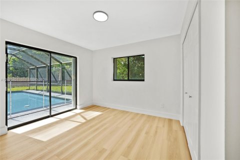 Villa ou maison à vendre à Coral Springs, Floride: 4 chambres, 203.83 m2 № 2180833 - photo 28