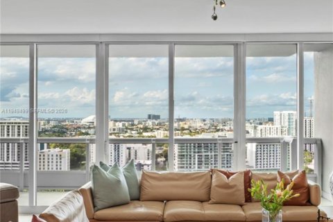Купить кондоминиум в Майами, Флорида 2 спальни, 195.09м2, № 2008486 - фото 27