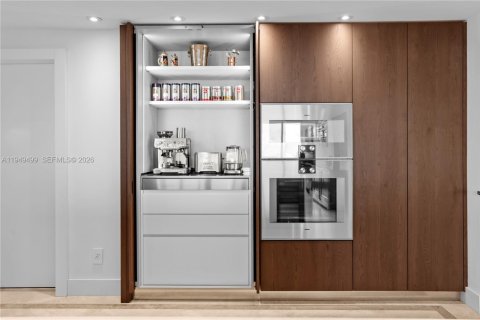 Купить кондоминиум в Майами, Флорида 2 спальни, 195.09м2, № 2008486 - фото 11