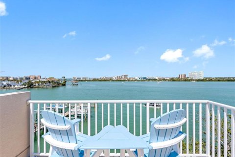 Touwnhouse à vendre à Clearwater, Floride: 3 chambres, 189.61 m2 № 1598108 - photo 29