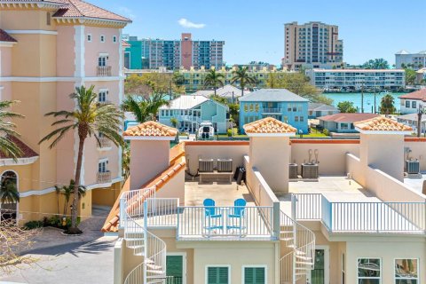 Touwnhouse à vendre à Clearwater, Floride: 3 chambres, 189.61 m2 № 1598108 - photo 30