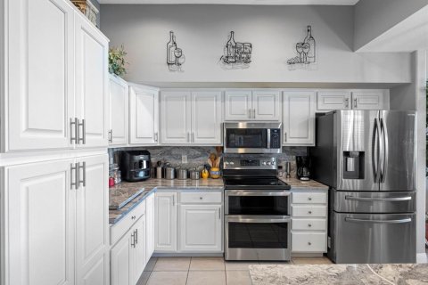Touwnhouse à vendre à Clearwater, Floride: 3 chambres, 189.61 m2 № 1598108 - photo 9