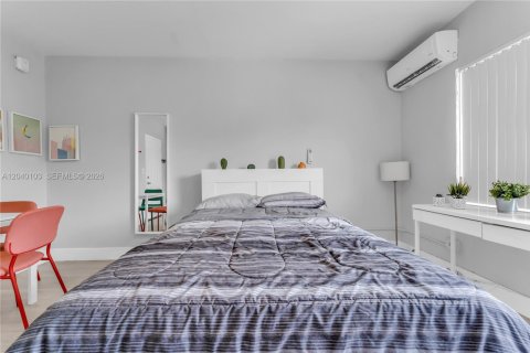 Apartment in South Miami, Florida № 2086441 - photo 3
