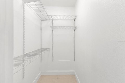 Casa en venta en Tampa, Florida, 6 dormitorios, 186.92 m2 № 1531776 - foto 26