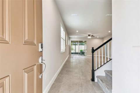 Touwnhouse à vendre à Lutz, Floride: 4 chambres, 243.22 m2 № 1910623 - photo 4