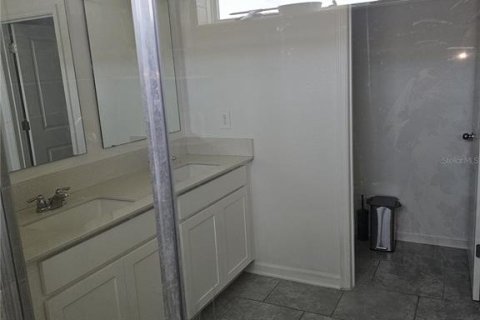 Adosado en venta en Davenport, Florida, 3 dormitorios, 161.46 m2 № 2102127 - foto 11