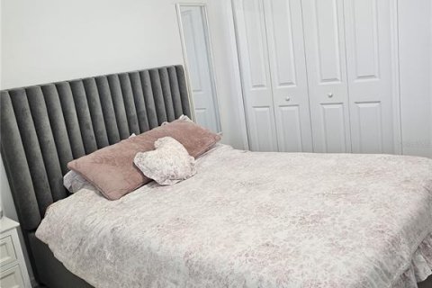 Adosado en venta en Davenport, Florida, 3 dormitorios, 161.46 m2 № 2102127 - foto 8
