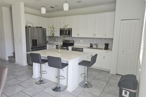 Adosado en venta en Davenport, Florida, 3 dormitorios, 161.46 m2 № 2102127 - foto 3