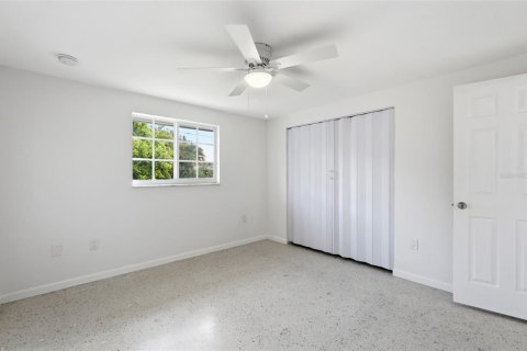 House in Punta Gorda, Florida 3 bedrooms, 131.46 sq.m. № 2235761 - photo 18