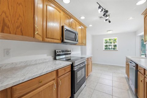 House in Punta Gorda, Florida 3 bedrooms, 131.46 sq.m. № 2235761 - photo 10