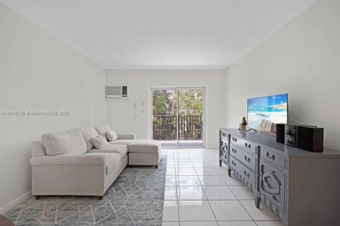 Copropriété à louer à Fort Lauderdale, Floride: 1 chambre, 59.46 m2 № 1947027 - photo 4