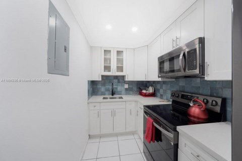 Copropriété à louer à Fort Lauderdale, Floride: 1 chambre, 59.46 m2 № 1947027 - photo 8